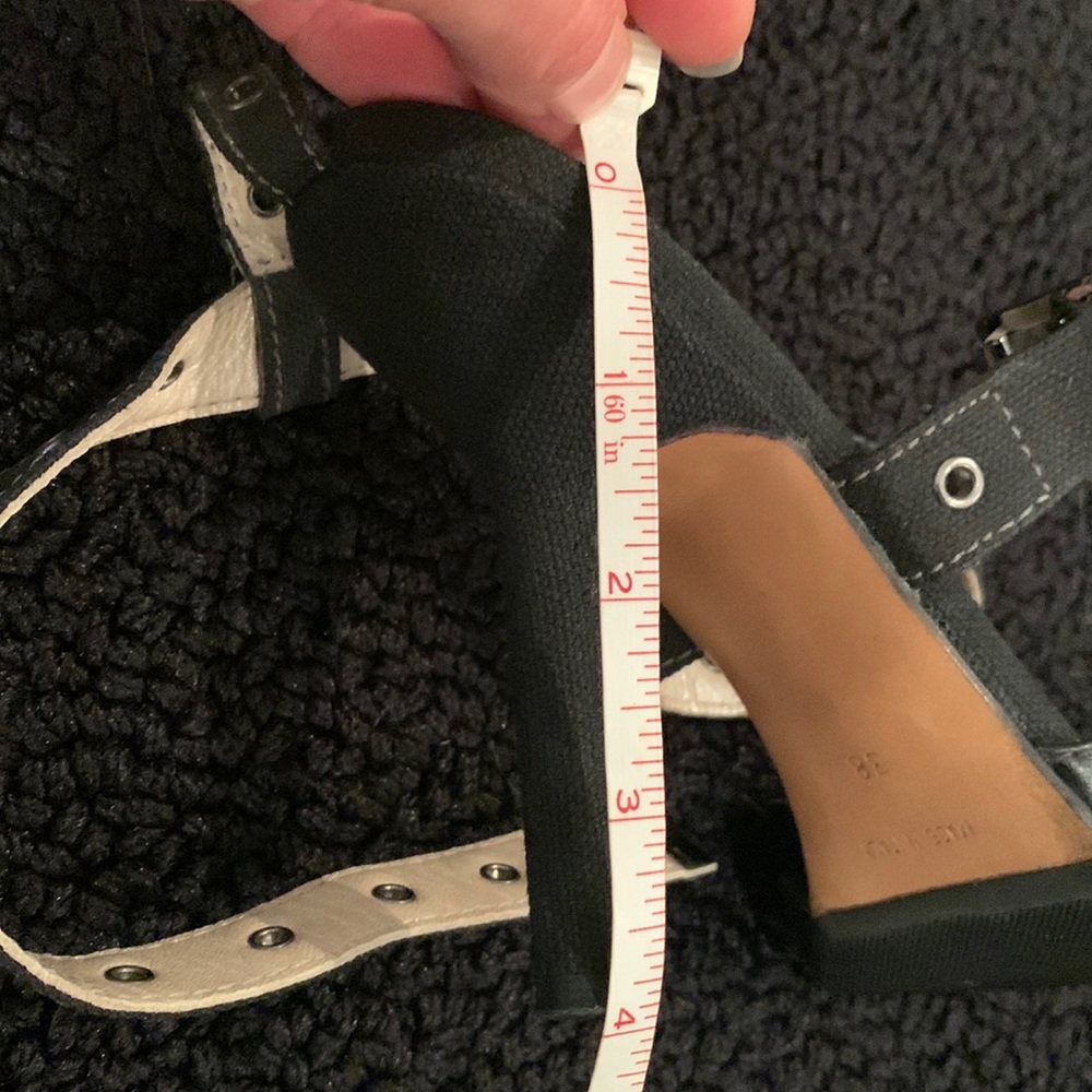 Dior heels - Picture 2 of 12